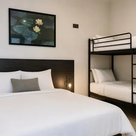Urban 19 Residences Urban Escape Inn